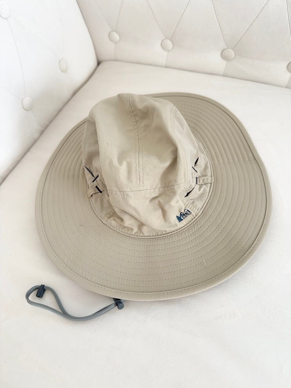 REI Co-op Tan Wide Brim Sahara Ventilation Hiking Sun Hat Adjustable L/XL EUC